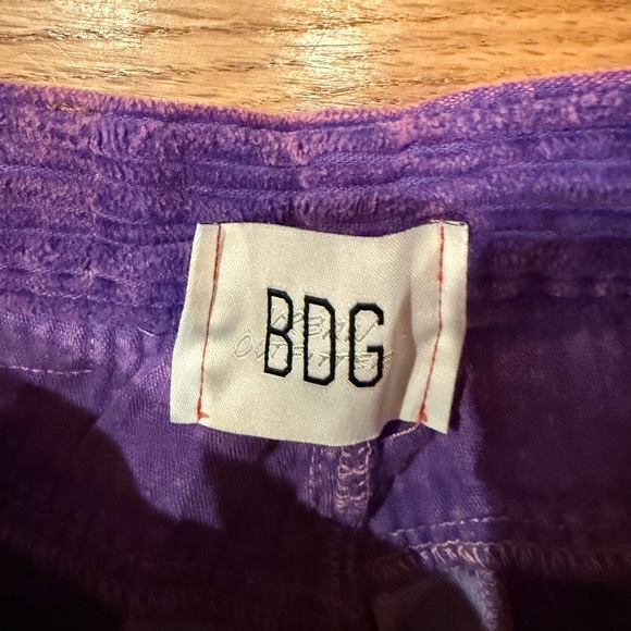 BDG Purple Corduroy High-Rise Baggy Pants – Size 25 - Picture 2 of 5